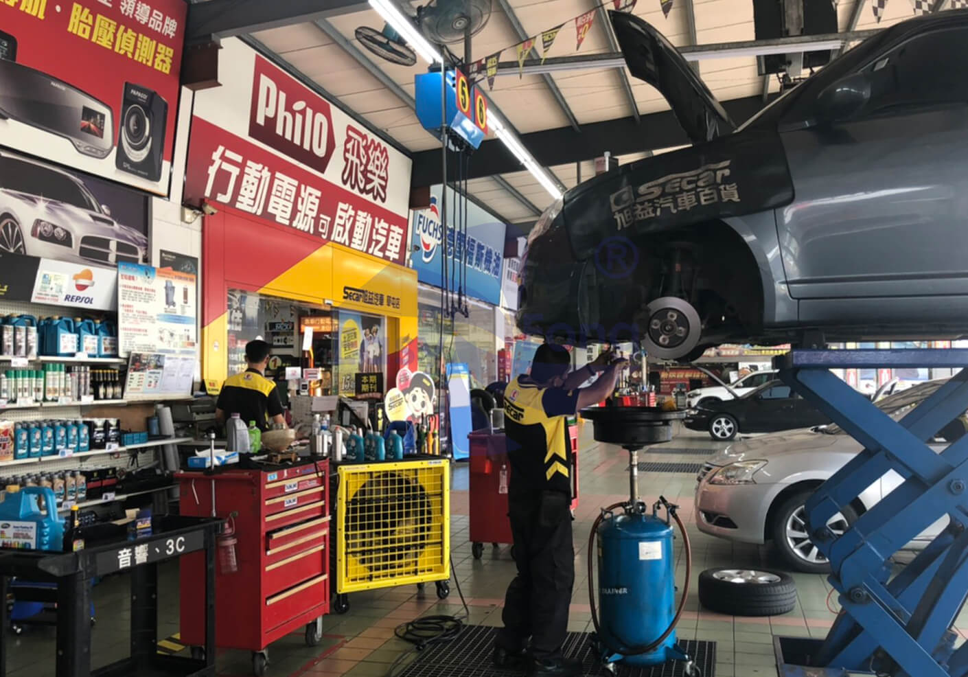 為汽修廠帶來實用的風扇工具車